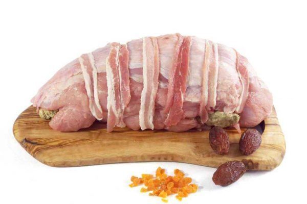 Easy-carve turkey breast with apricot & date stuffing 1